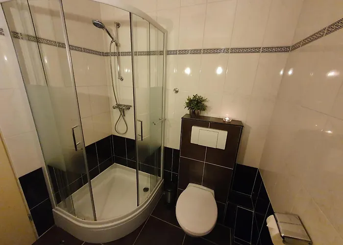 Unter Den Quellen * Schwalefeld